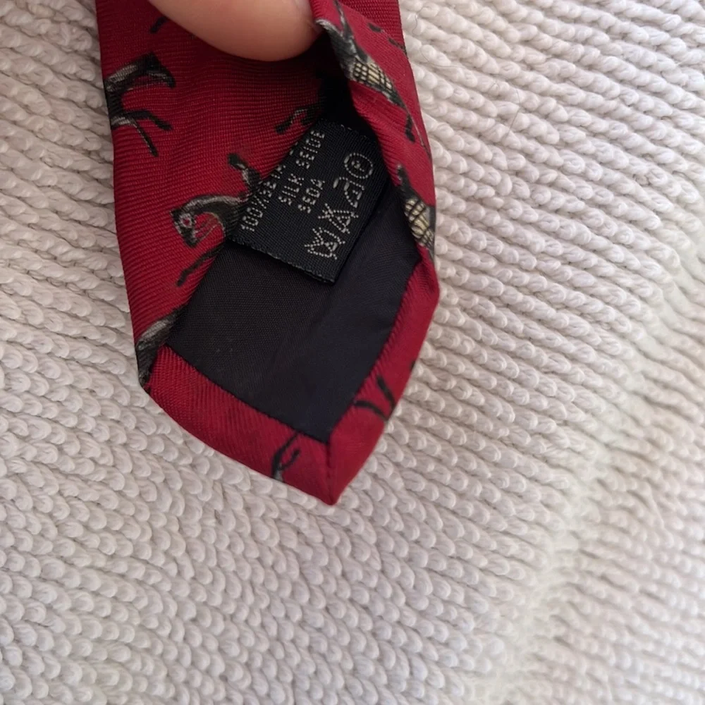 Burberry equestrian jockey silk tie, as is - Picture 9 of 12